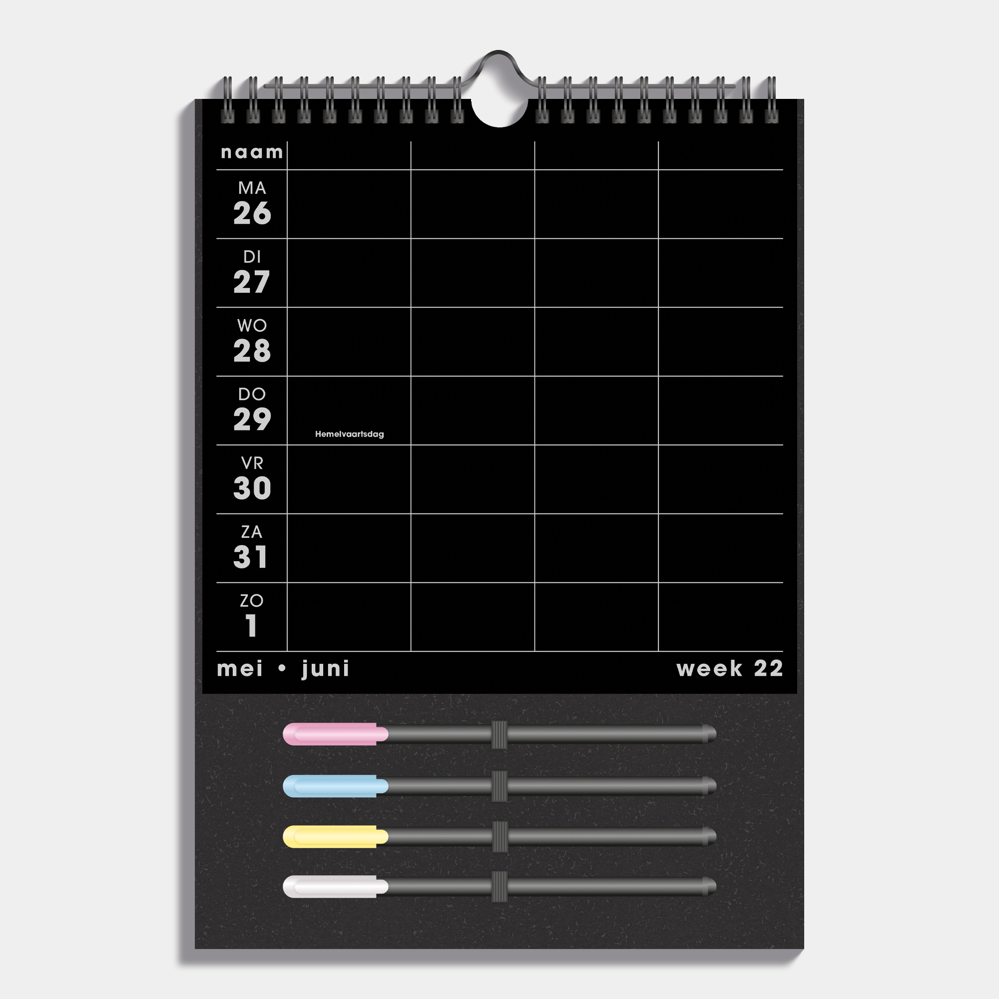 Familieplanner 2025 - 2026 A4 voor 4 personen met zwart papier en 4 gekleurde markers – binnenwerk met weekoverzicht.