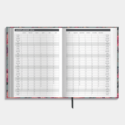 Afsprakenagenda 2026 A4 met klassieke print met rozen – binnenwerk met jaarplanner.