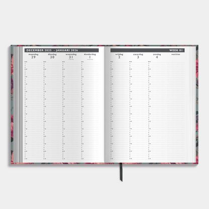 Afsprakenagenda 2026 A4 met klassieke print met rozen – binnenwerk met weekoverzicht inclusief tijdsaanduiding en ruimte voor notities.