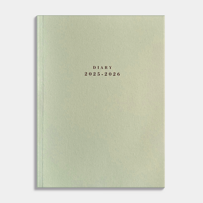 Engelstalige A5 agenda 2025 - 2026 met cover gemaakt van het bijproduct van kiwi's – vooraanzicht.