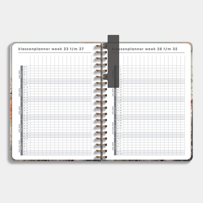 Docentenagenda 2025-2026 A4 met veldbloemenprint – binnenwerk met klassenplanner.
