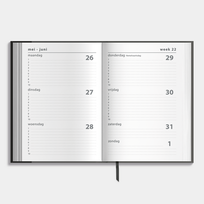 A5 schoolagenda 2025-2026 met grijze, harde cover – binnenwerk met weekoverzicht.