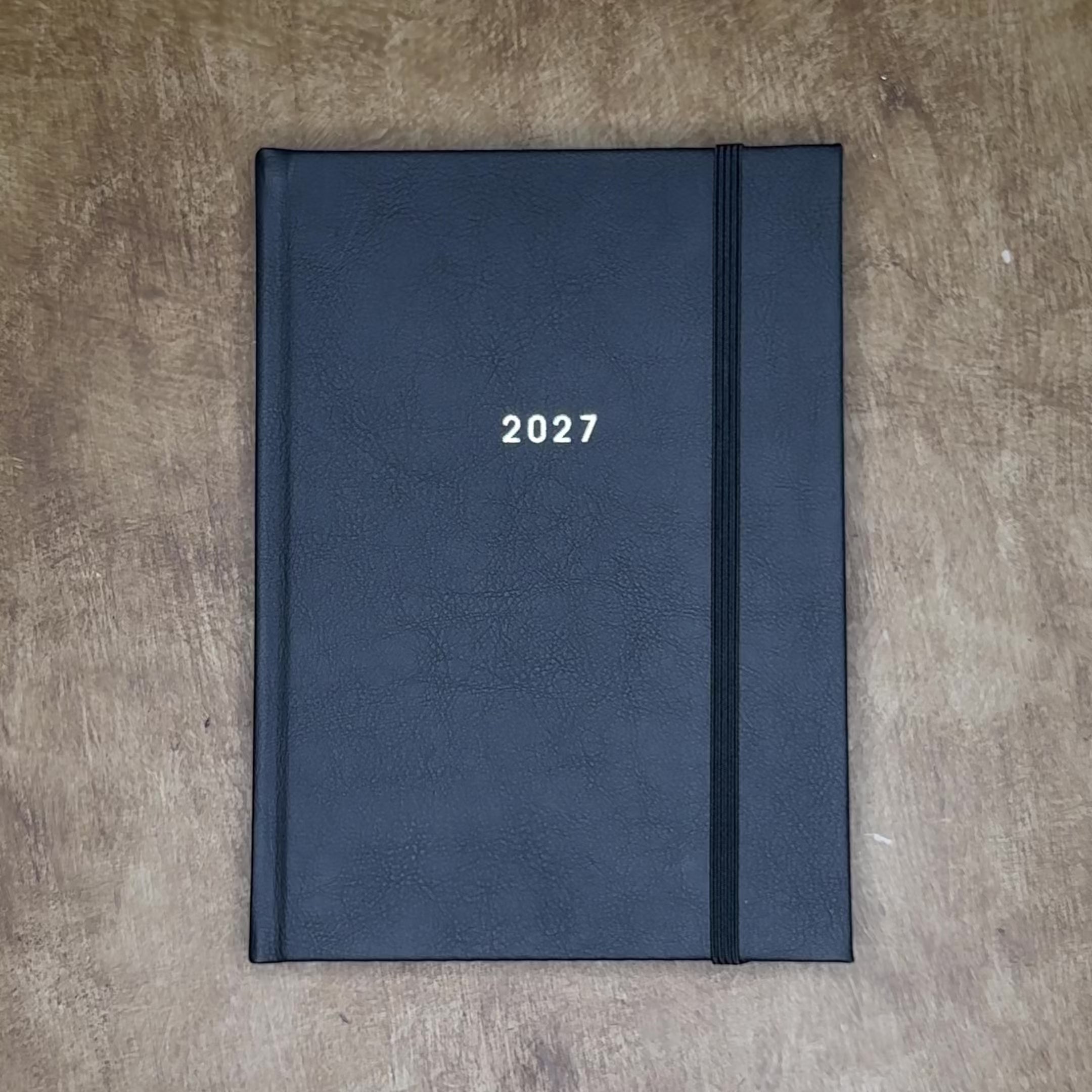 AFSPRAKENAGENDA 2027 A5 LEDERLOOK