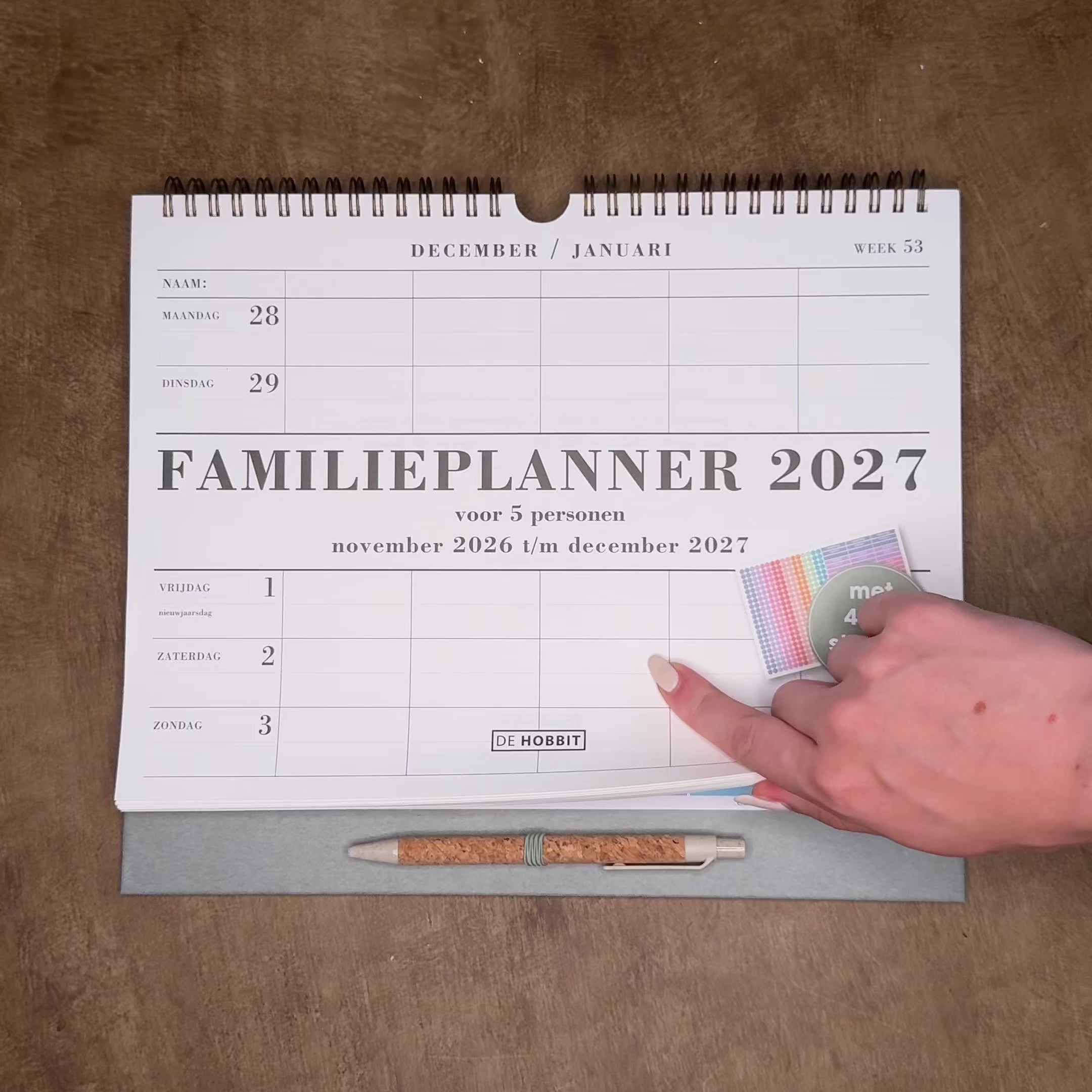 FAMILIEPLANNER 2027 A4+ GROEN