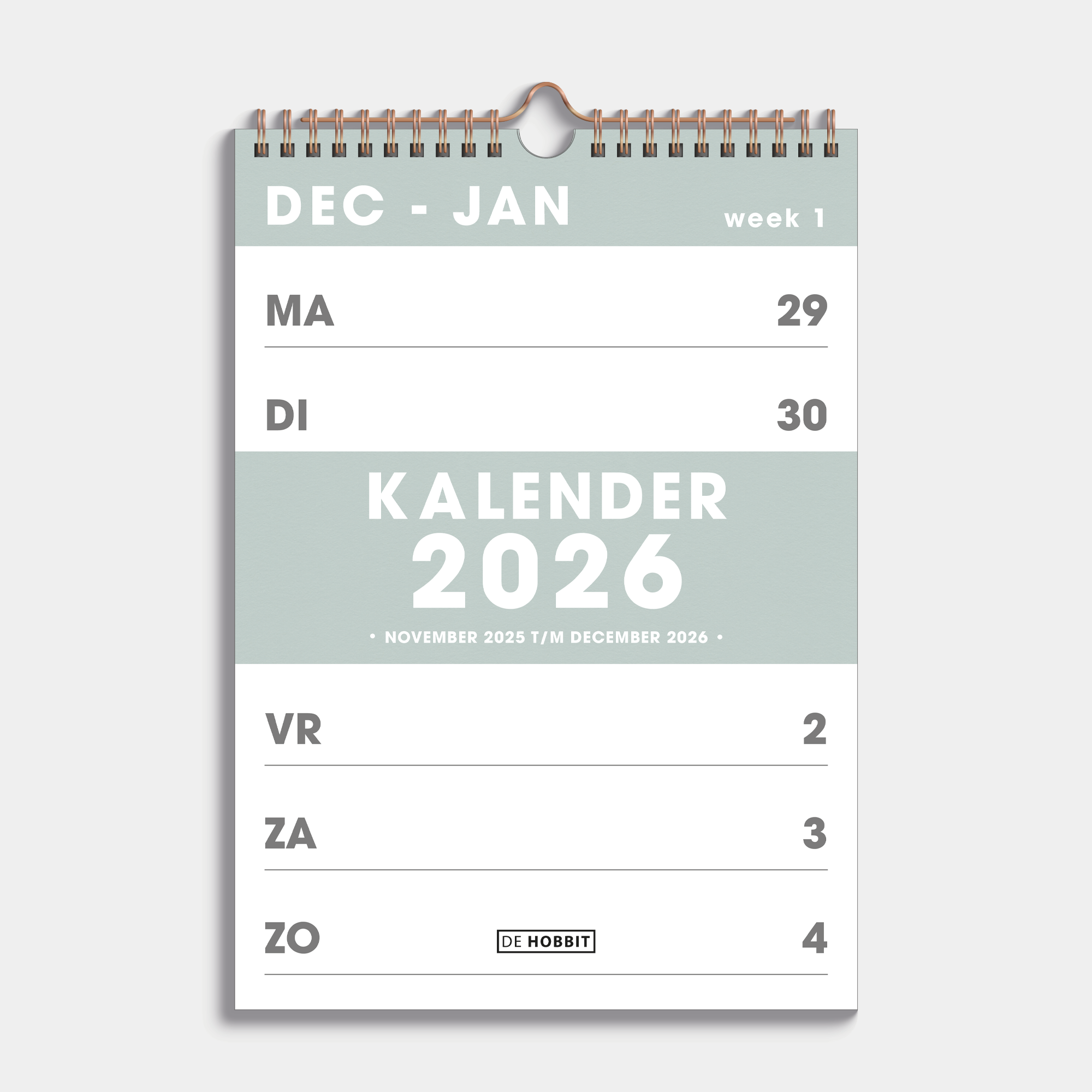 Weekkalender 2026 A4 uitgevoerd met grijsgroene accenten en een koperkleurige metalen spiraal en hanger – vooraanzicht met voorblad.