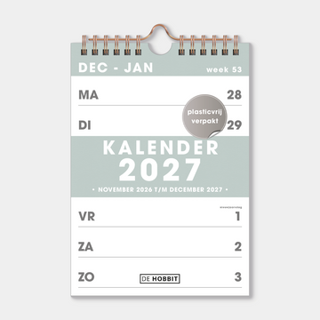 Weekkalender 2027 in A5 formaat, uitgevoerd met grijsgroene accenten en een koperkleurige metalen spiraal en hanger – vooraanzicht met voorblad.