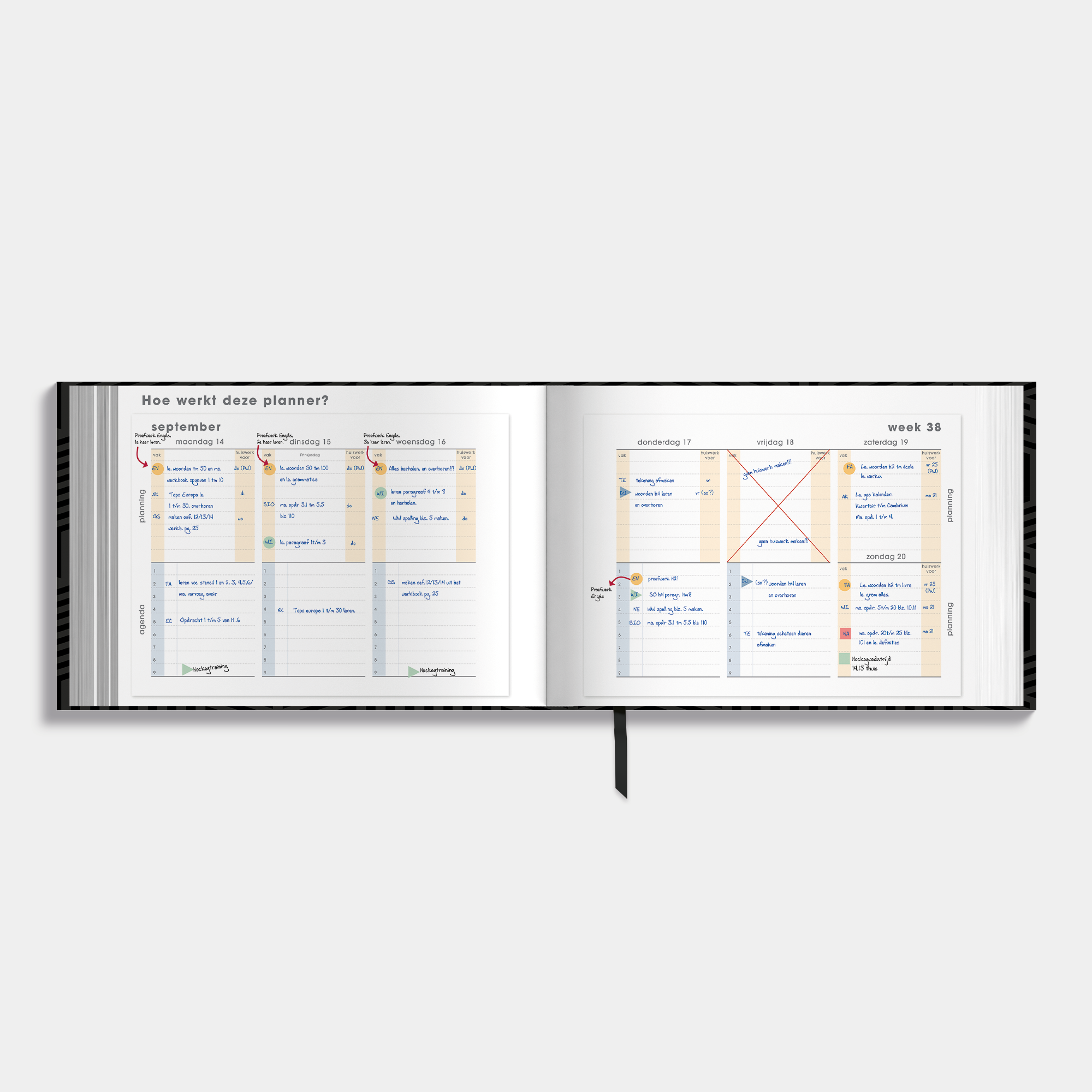 Studieplanner 2026-2027 met een geometrisch patroon – ingevuld weekoverzicht.