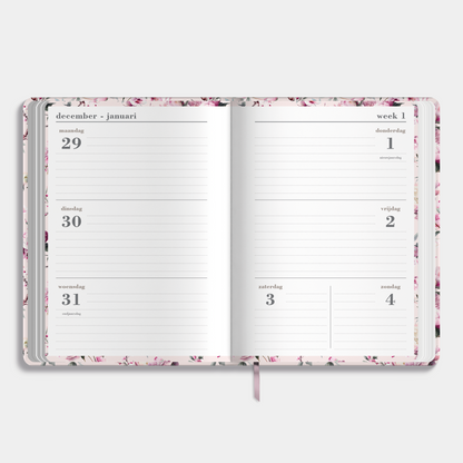 B6 weekagenda 2026 met kersenbloesemprint – binnenwerk met weekoverzicht.